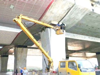 圖 成都高空作業車租賃 登高車 路燈車 升降車租賃 成都租賃