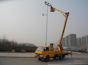 大方縣22米路燈車出租優勢有哪些 峻英捷高空車租賃公司