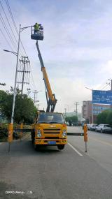 升降機(jī)與高空作業(yè)設(shè)備租賃服務(wù)全解析 路燈車、云梯車、物料車出租指南