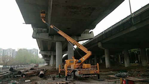 咸寧路燈車租賃服務(wù) 專業(yè)高效，助力城市建設(shè)